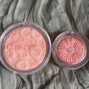 Clinique Floral Embossed Blush Set